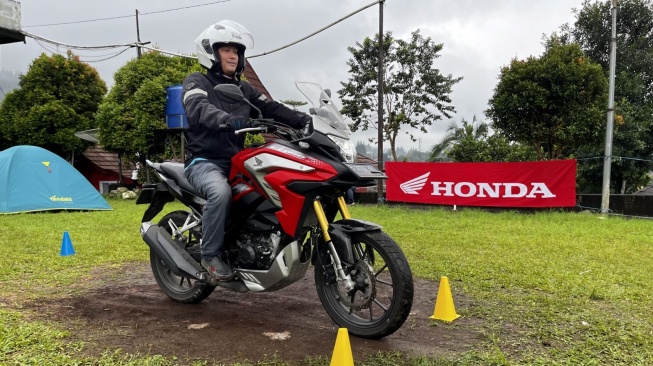 Riding test dan display unit Honda Honda ADV160 dan Honda CB150X hadir acara "Ngayab"  [PT Wahana Makmur Sejati].