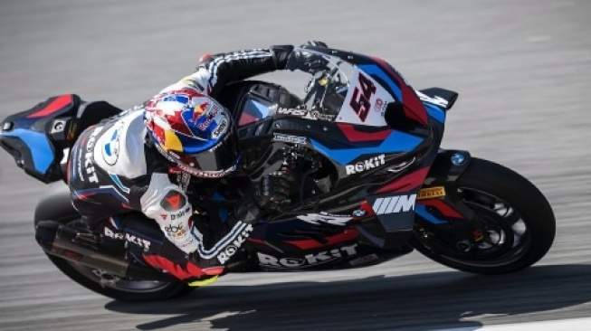 BMW Menggebrak Dunia Balap: Siap Mengaspal di Arena MotoGP?