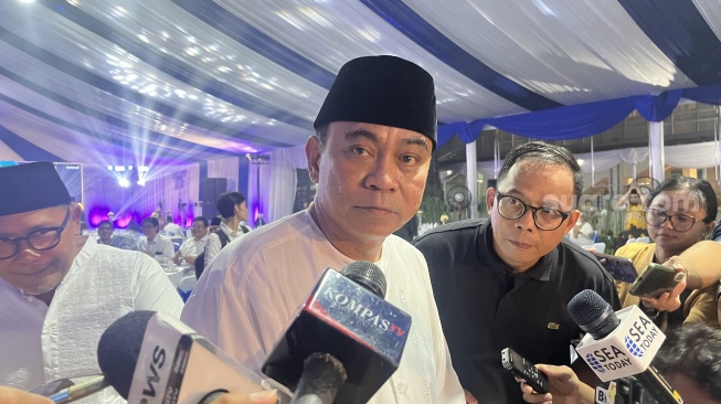 Menkominfo Budi Arie Setiadi saat ditemui di acara Bukber Kominfo di Jakarta, Kamis (21/3/2024). [Suara.com/Dicky Prastya]