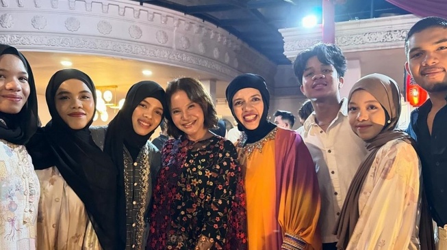 Gen Halilintar dalam pesta ulang tahun Anang Hermansyah (Instagram/@genifaruk)