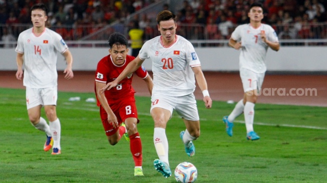 Pemain Timnas Indonesia Witan Sulaiman saat matchday ketiga Grup F putaran kedua Kualifikasi Piala Dunia 2026 zona Asia di Stadion Utama Gelora Bung Karno (SUGBK), Jakarta, Kamis (21/3/2024). [Suara.com/Alfian Winanto]