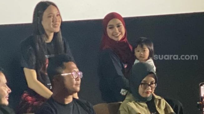 Siap Jadi Single Parent, Ria Ricis Bawa Moana Ke Acara Perkenalan Film Barunya