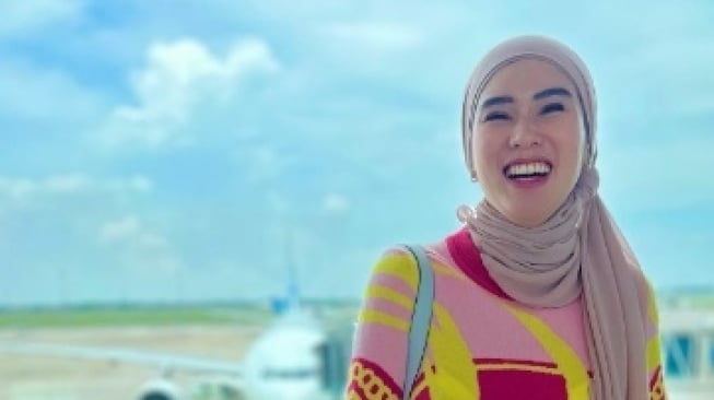 Keluarga Ungkap Stevie Agnecya Meninggal Sambil Tersenyum: Semua Bilang Cantik Banget