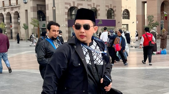 Ustaz Hilmi Firdausi Kritik Film Kiblat, Minta Contoh Agak Laen yang Lebih Berkualitas