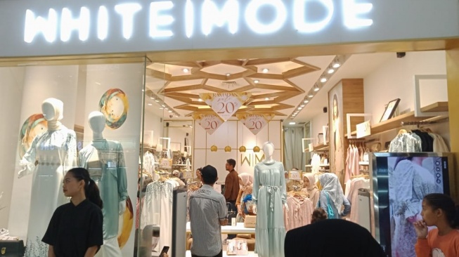 Rayakan Idulfitri, Brand Lokal WHITE|MODE Rilis Koleksi Istimewa dengan Diskon Spesial