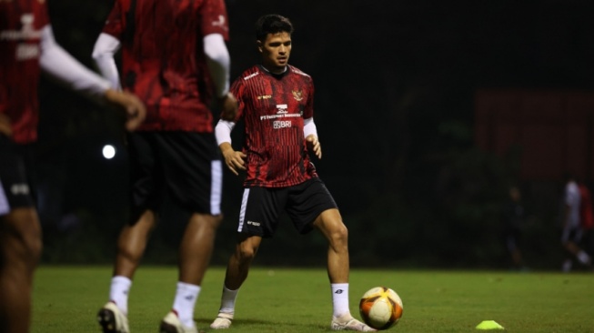 Thom Haye dan Ragnar Oratmangoen Sah Bisa Tampil Perkuat Timnas Indonesia Lawan Vietnam di Hanoi, Tapi...