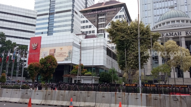 Putusan MK Soal Pemisahan Pelaksanaan Pemilu Dinilai 'Lompat Pagar', DPR: Ini Paradoks!