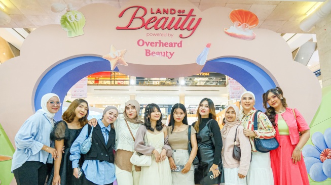 Land of Beauty Festival 2024 All At Once, Resmi Dibuka