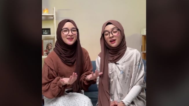 Nissa Sabyan dan Eca Aura. (TikTok)