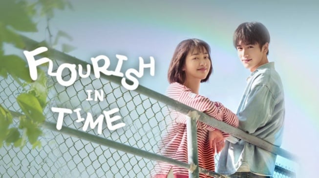 Review Drama China 'Flourish in Time': Romansa Sekolah dan Cinta Segitiga