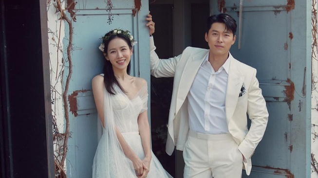 Rayakan 2 Tahun Pernikahan, Son Ye Jin Akhirnya Pamer Potret Bareng Hyun Bin