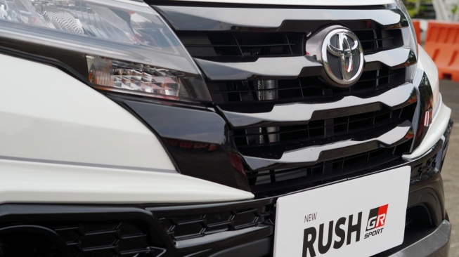 PT Toyota Astra Motor Hadirkan Ubahan pada Varian Toyota Rush GR. (Foto: TAM)