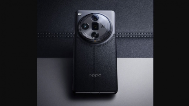 Find X7 Ultra Edisi Komunikasi Satelit. [Oppo China]