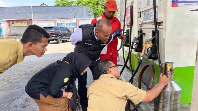 Viral Petugas SPBU di Kota Makassar Curang, Banyak Netizen Mengaku Jadi Korban