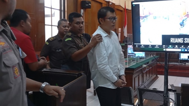 Orang Tua Ronald Tannur Diperiksa Kejagung Terkait Gratifikasi Vonis Bebas Anaknya