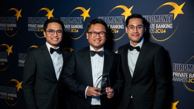 Terus Berinovasi, Bisnis Wealth Management Bank Mandiri Sabet Dua Penghargaan Euromoney 2024