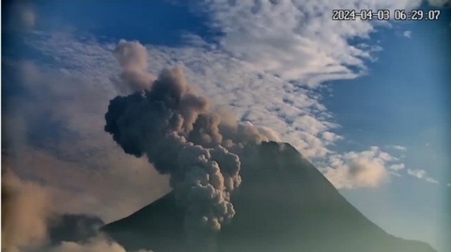 Potensi Lahar Dingin dari Puncak Merapi Tinggi, Penambang dan Jip Wisata Diminta Waspada