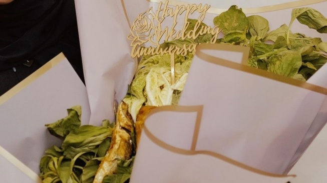 Wedding anniversary Atta Halilintar dan Aurel Hermansyah. (Instagram)