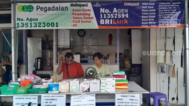Neret Teranti Agen BRILink di Jalan durian selatan 2 pada Kamis (4/4/2024). [Suara.com/Budi Arista Romadhoni]