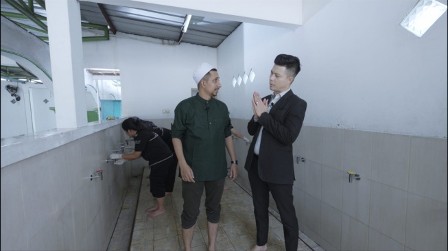 Bersama Habib Ja'Far dan Pendeta Marcel Saerang, GB Sanitaryware Lakukan CSR di Masjid Nurul Huda Jakarta Selatan