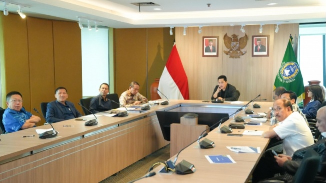 Gunakan Sistem dari Inggris, Erick Thohir Dorong Transformasi Wasit Liga 1