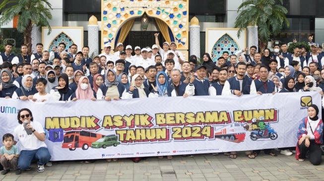 Brantas Abipraya Berangkatkan 8 Moda Bus untuk Mudik Bersama