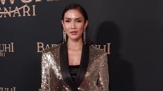 Digelar di Amerika, Aulia Sarah Gemetar Hadir di Gala Premier Film Badarawuhi di Desa Penari