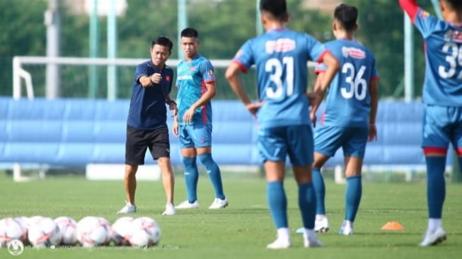 Pelatih Timnas Vietnam U-23, Hoang Anh Tuan (thethaovanhoa.vn)