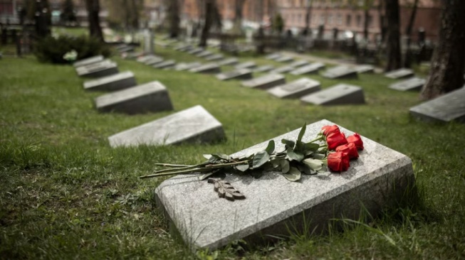 Doa Masuk Makam Ziarah Idul Fitri: Arab, Latin, Artinya