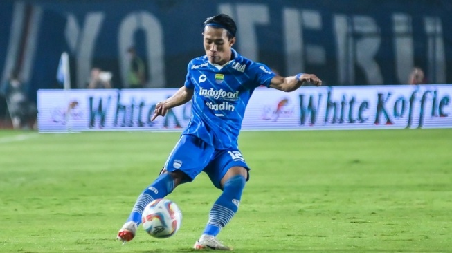 Henhen Herdiana akan melakoni laga ke-100 dengan Persib Bandung. (Liga Indonesia Baru) 