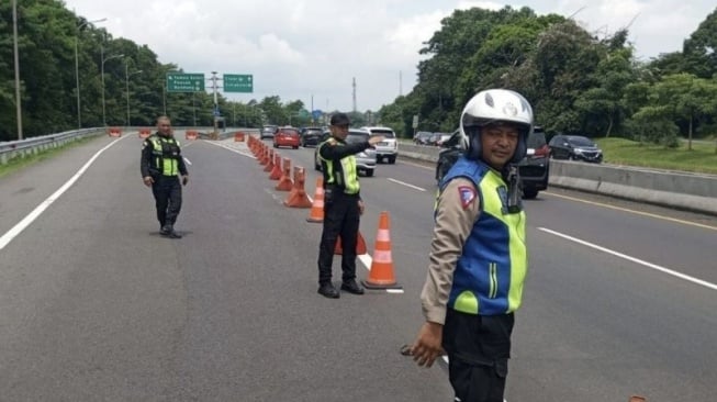 Akses Keluar Puncak via Tol Jagorawi Ditutup Sementara, Ini Alternatifnya