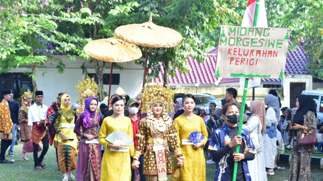 Midang Bebuke: Menjelajahi Tradisi Lebaran Unik di Kayuagung, OKI