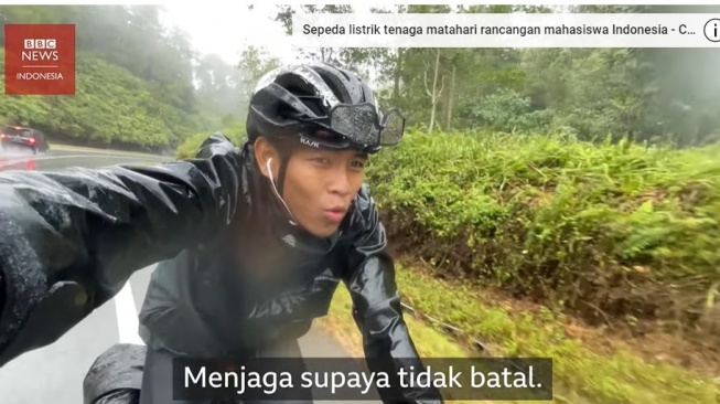 Demi Umroh, Pemuda Majalengka Ini Rela Gowes dari Indonesia ke Arab Saudi