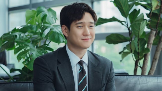 Potret Go Kyung Pyo di Frankly Speaking (Instagram/@jtbcdrama)