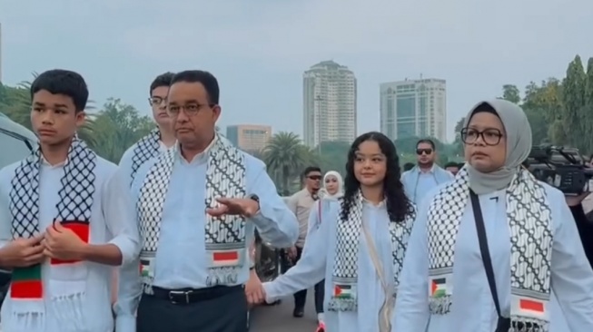 Keluarga Anies Baswedan ikut aksi bela Palestina pada November 2023 lalu (Instagram/@aniesbaswedan)