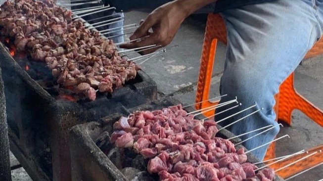 Lagi di Yogyakarta? Yuk! Kenalan dengan Sate Klathak Pak Pong, Kuliner Khas Yogyakarta Binaan BRI