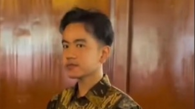 Gaya Rambut Gibran Usai Pilpres Jadi Omongan Netizen: Oppa Persiapan Debut Wapres