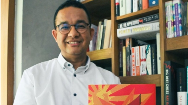 Baca Buku Revolusi, Anies Baswedan: Gak Ada Pesan Tersirat, Pesannya Jelas