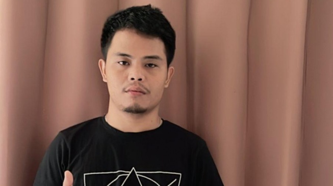 Kisah Sukses Alex Firdaus, Bawa Angin Segar di Dunia Manajemen Artis