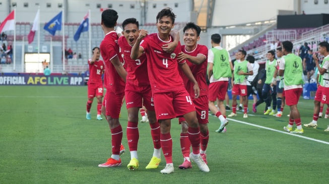Selebrasi pemain Timnas Indonesia U-23 Komang Teguh saat melawan Australia di Piala Asia U-23 2024 (Dok. PSSI).