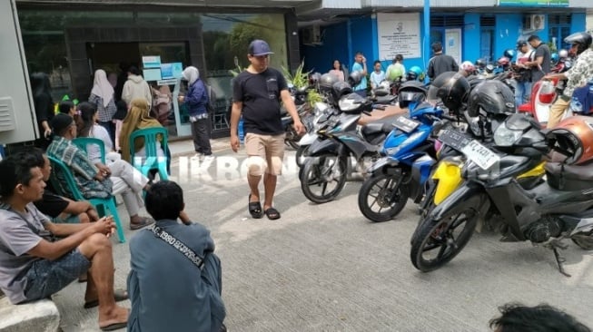 Antrean Mengular di Kantor PDAM Bontang, Sistem Pembayaran Bermasalah dan Batas Akhir Diperpanjang