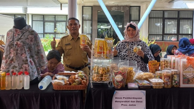 Berkat BRI, Usaha Kue Kering di Sidoarjo Berkembang dan Penuhi Permintaan Saat Lebaran