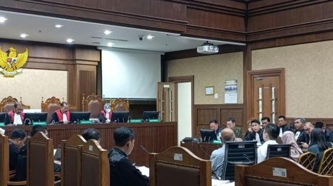 Terungkap di Sidang! Lelang Proyek Tol MBZ Hanya Formaliatas, Pemenangnya Sudah Diatur