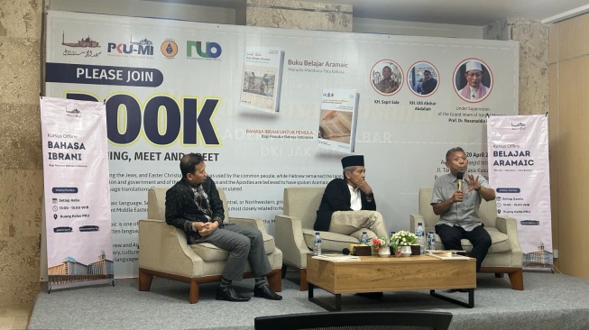 Peluncuran Buku Belajar Bahasa Ibrani dan Aramaik dengan diskusi bertajuk “Urgensi Mempelajari Bahasa Semit: Perspektif Islam, Kristen, dan Yahudi” di Aula PKU Masjid Istiqlal, Jakarta Pusat, pada hari Minggu, 20 April 2024. [Dok. Ist]