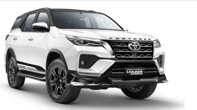 Toyota Fortuner Leader Edition (toyotabharat)