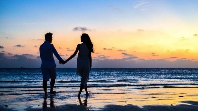 Daftar 7 Destinasi Terbaik di Dunia Cocok untuk Honeymoon