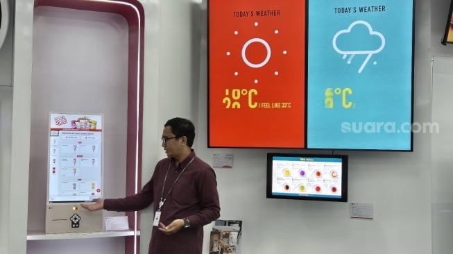 LG penuhi TKDN empat produk digital display, Jakarta, Kamis (25/4/2024). [Suara.com/Dythia Novianty]