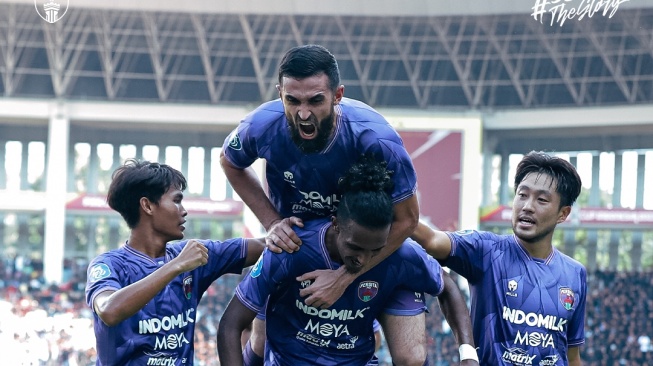 Hasil BRI Liga 1: Persita Hajar Persis 2-1, Persaingan Hindari Degradasi Kian Sengit!