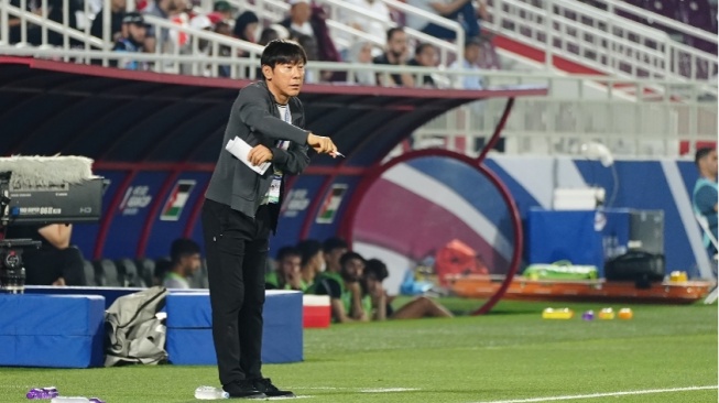 Satu Hal Bikin Shin Tae-yong Melongok Lihat Cara Main Uzbekistan, Pantas Jadi Tim Menakutkan