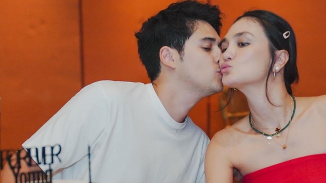 Netizen Gemas Dengar Maxime Bouttier Bahas Restu Keluarga: Intinya Mau Nikahi Luna Maya Gak?